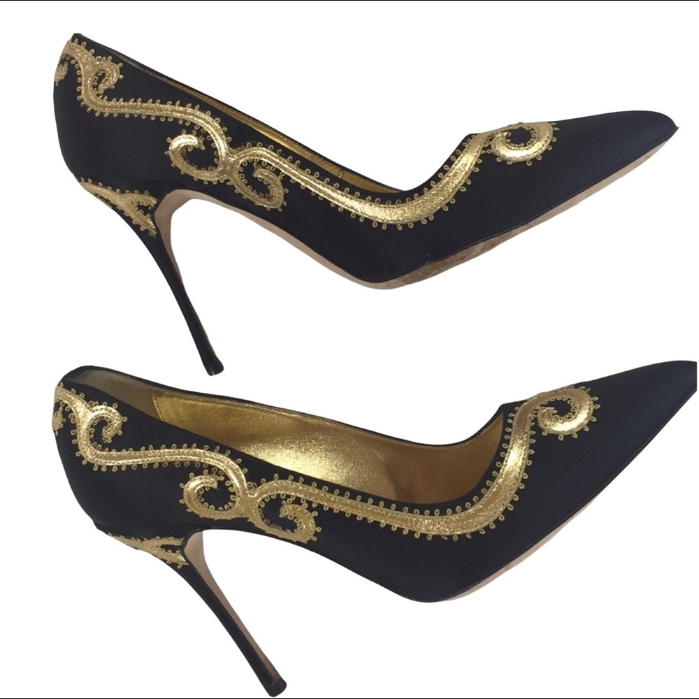 Manolo Blahnik black high heels stilettos beautiful intricate gold trim - Picture 2 of 8